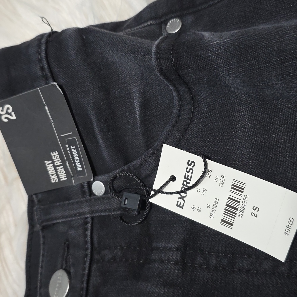 NWT Express Skinny High Rise Black Jeans- 2S - Picture 2 of 12